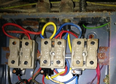 Fuse box Main DB cropped 2.jpg