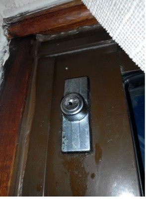 top lock.jpg