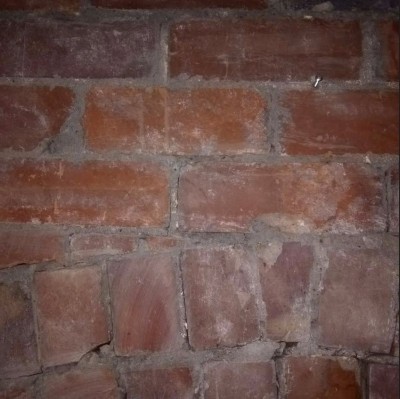 brick 2.jpg