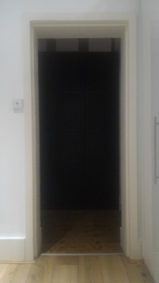 door1.jpg