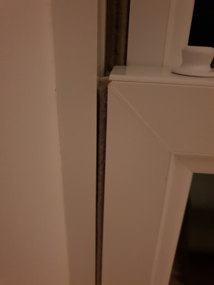 Gaps in window brushes/weatherproofing