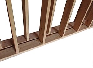 Staggered studs w split sill plate.jpg