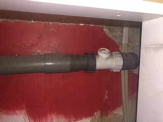 Thus is the connector attached to the wall