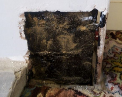 For context - bubbling plaster is just above where the skirting was