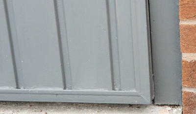 garageDoor.jpg
